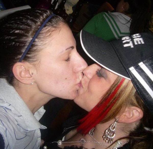 Lesbian 69 party fan image