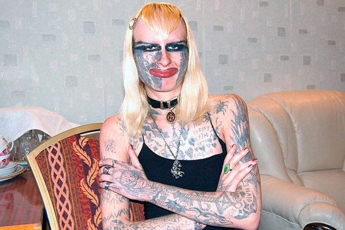 Вероника татуированная особа- 47 фото