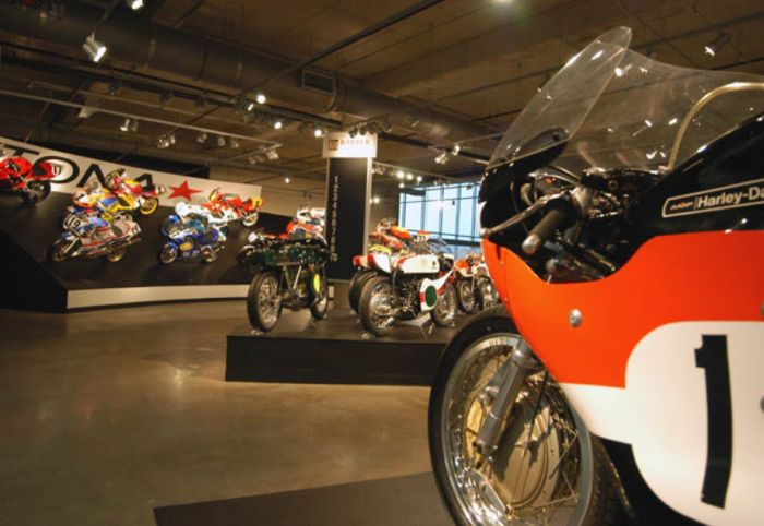 Motorsiklet, motorsiklet resimleri, motorsiklet modelleri 2014