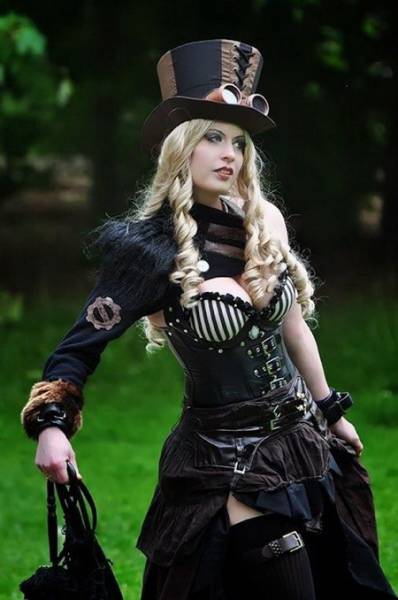 Sexy Girls Who Know How To Do Steampunk The Right Way Pics