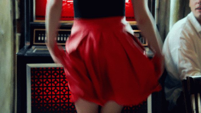Surprise skirt