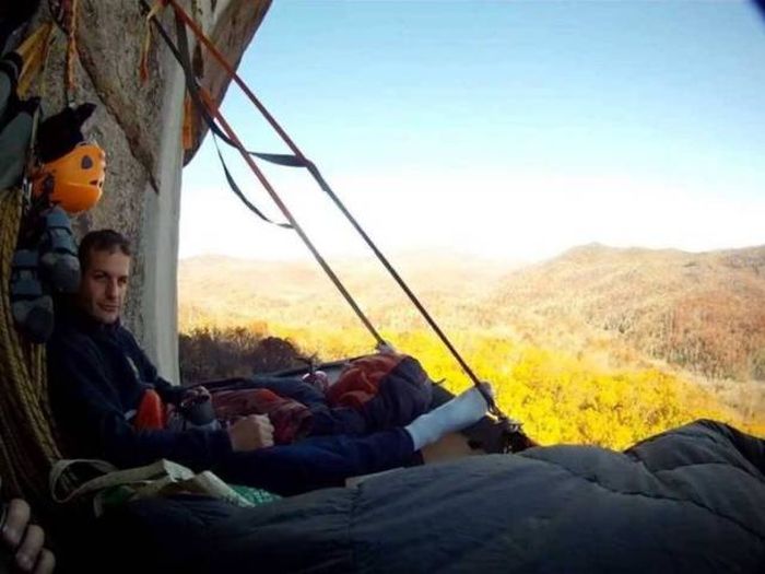How Climbers Sleep 44 Pics
