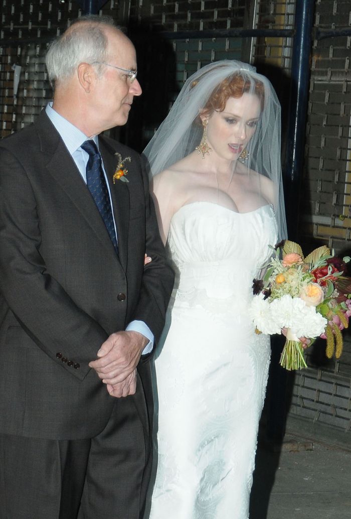 Best tits of Hollywood Christina Hendricks getting married (10 pics)