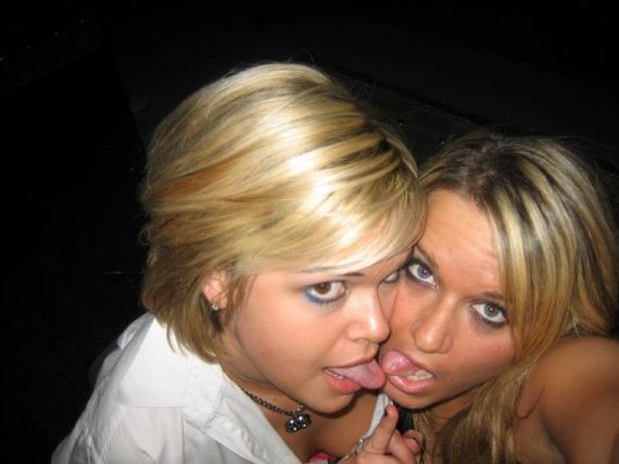 Party girls! (104 pics)