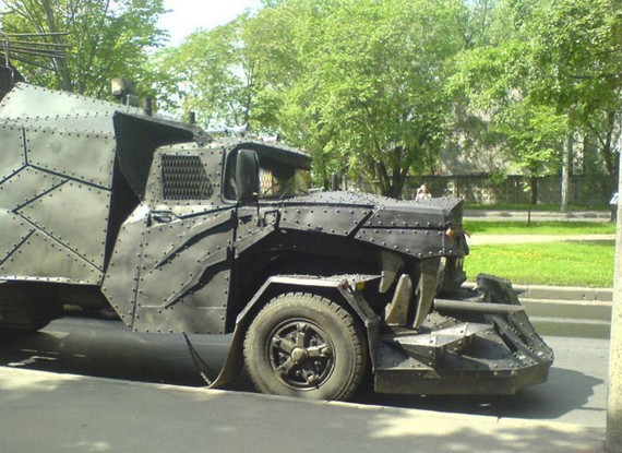 Monster Truck in Moscow (6 pics)
