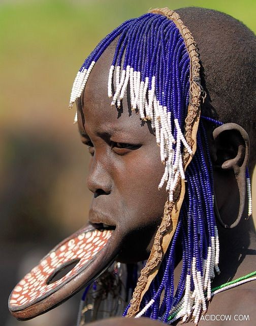 Ethiopian Plate Tribe (20 Pics)