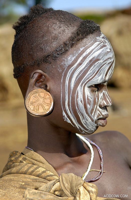 Ethiopian Plate Tribe (20 Pics)