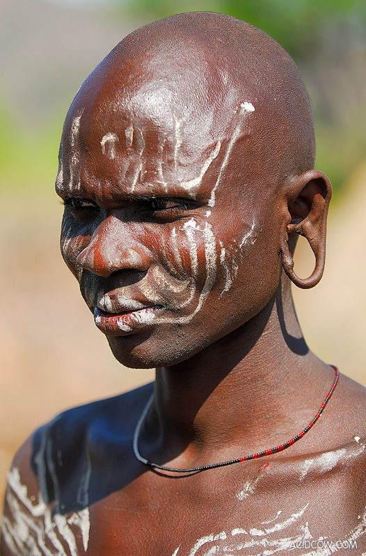 Ethiopian Plate Tribe (20 Pics)