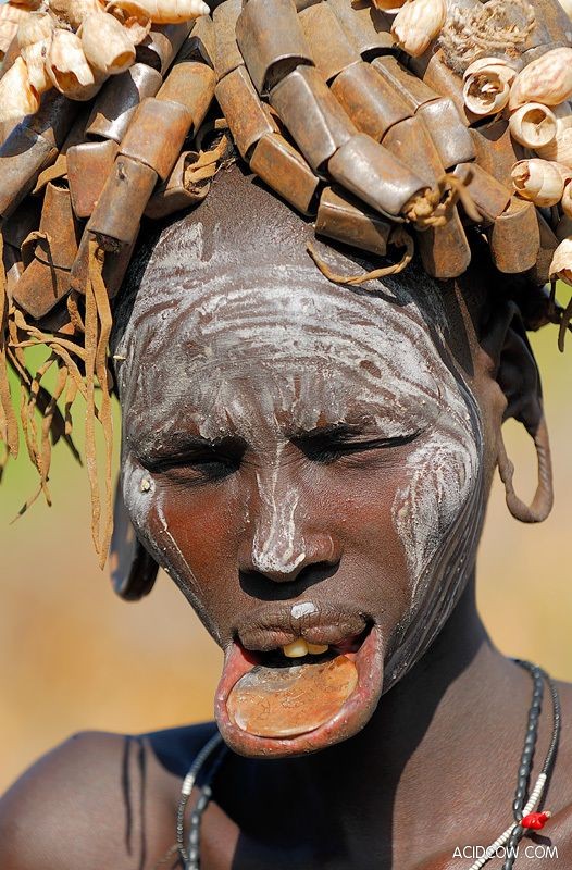 Ethiopian Plate Tribe (20 Pics)
