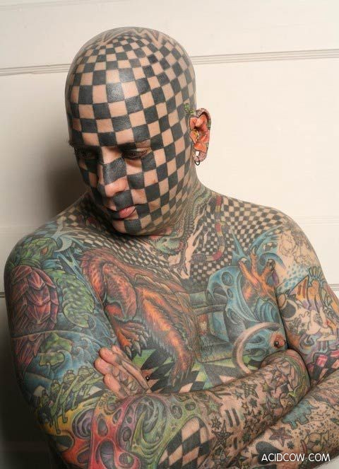 Chessboard Face Tattoo (7 pics)