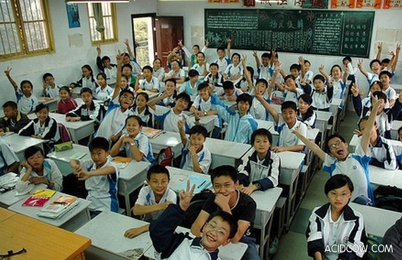 Schools in China are Overcrowded (7 pics)