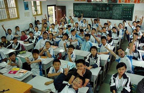 Schools in China are Overcrowded (7 pics)