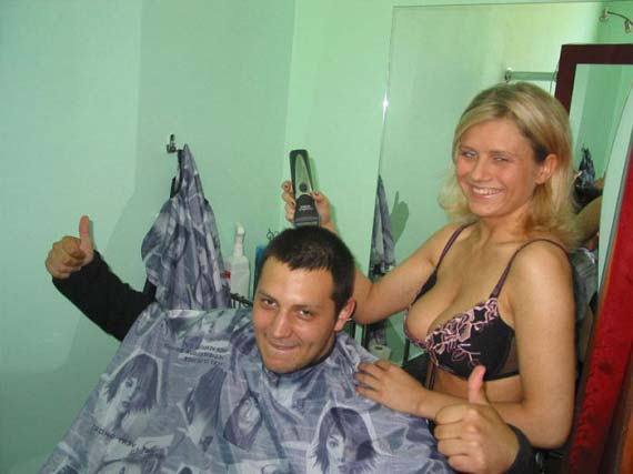 Most sexual hairdressing salon (6 pics)