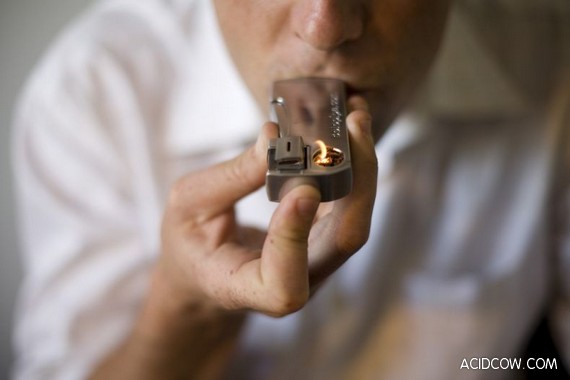 Cool Device for Smoking (19 pics)