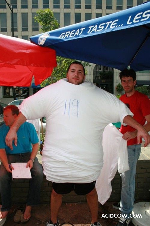 121 T-shirts (17 pics)