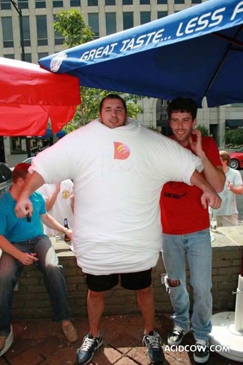 121 T-shirts (17 pics)
