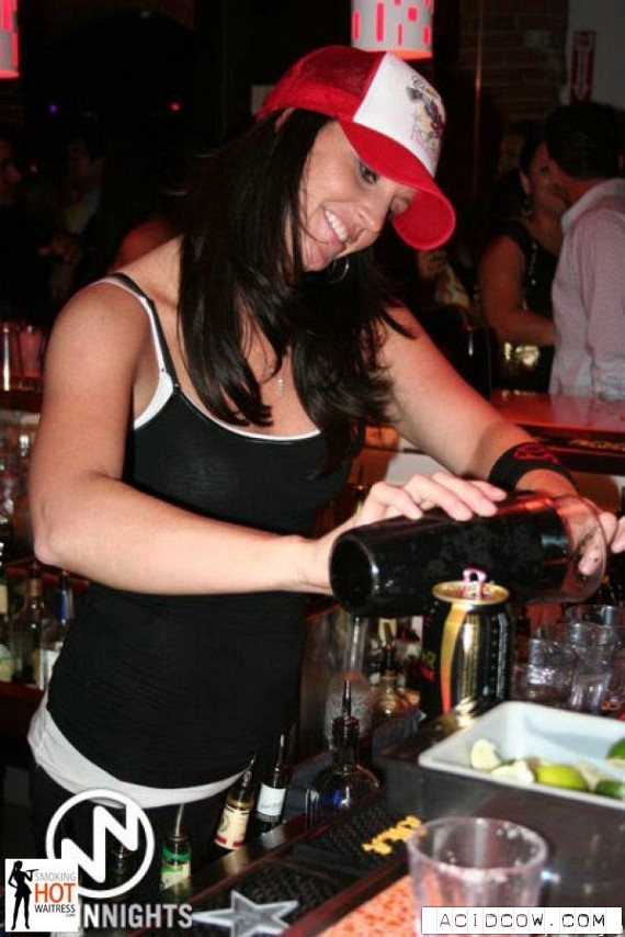 The Sexiest US Bartenders Pics
