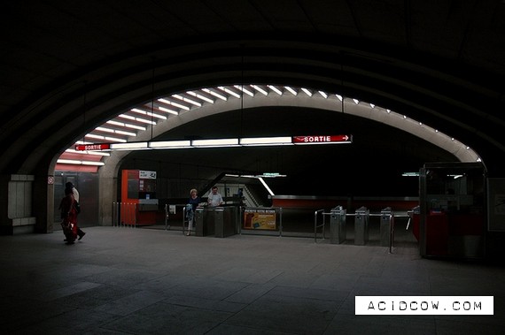 Montreal Metro (30 pics)