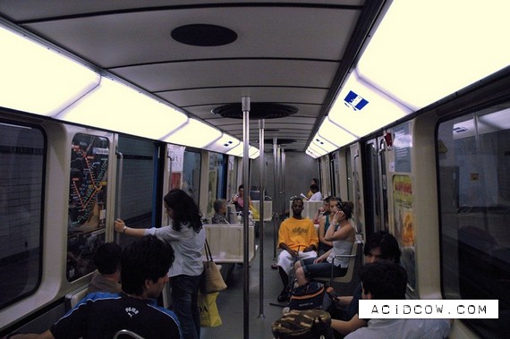 Montreal Metro (30 pics)