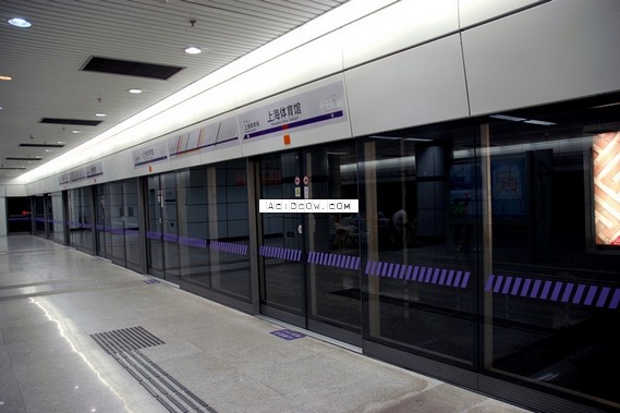Shanghai Metro (19 pics)