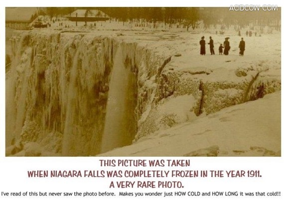 Frozen Niagara Falls (4 pics)