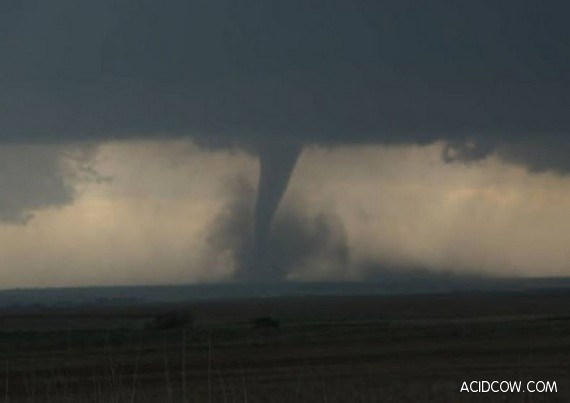 Tornado (31 pics)