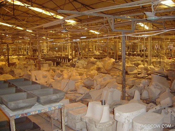 Production of Toilet Bowls in China (47 pics)