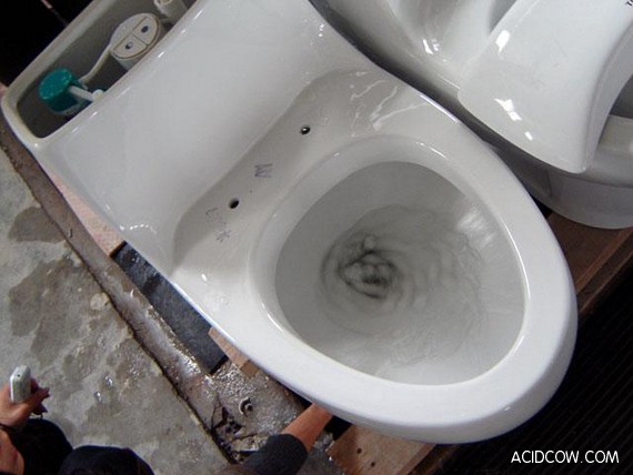 Production of Toilet Bowls in China (47 pics)