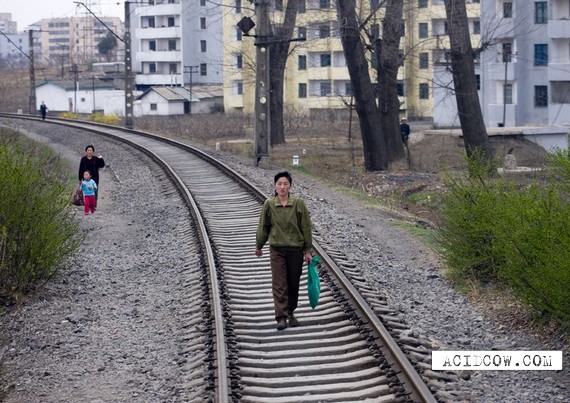 Daily Life In North Korea (53 pics)