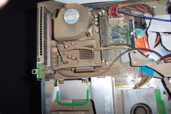 Dusty computers (31 pics)