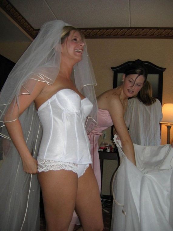 Juicy Photos of Brides (35 pics)