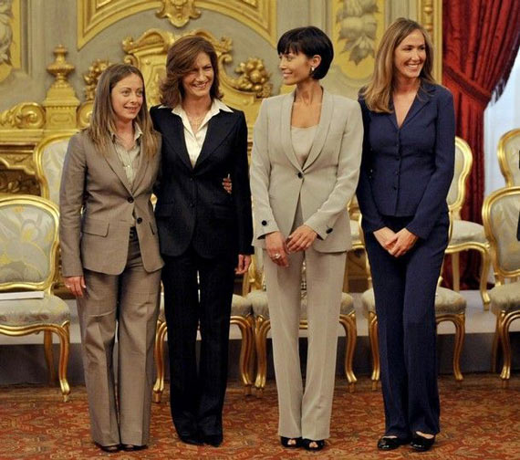 Most beautiful minister (25 pics)
