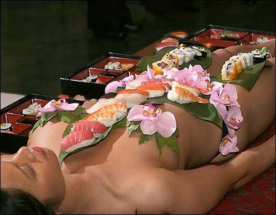 Erotic Sushi Bar (14 pics)