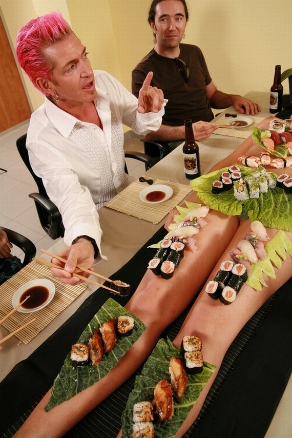 Erotic Sushi Bar (14 pics)