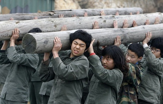 Kids military training in South Korea (7 pics)