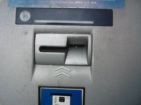 ATM Card Skimmers (10 pics)