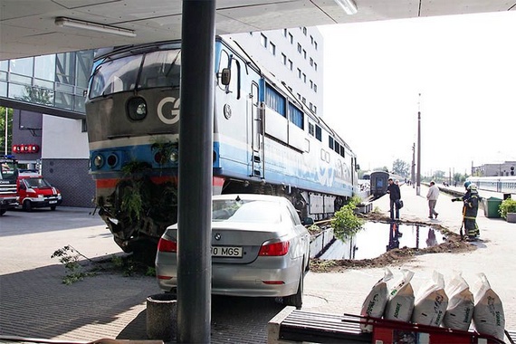 Train Crash (20 pics)