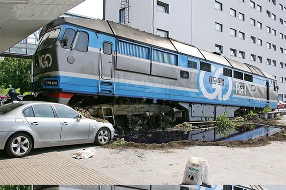 Train Crash (20 pics)