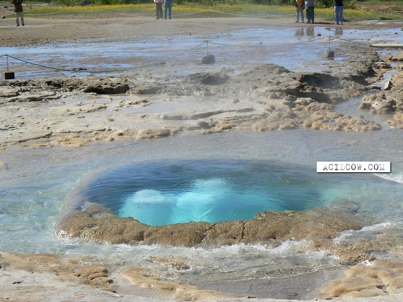 Strokkur Geysir (8 pics)