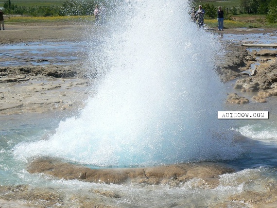 Strokkur Geysir (8 pics)