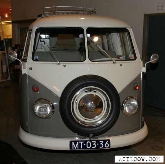 The legendary Volkswagen T1 (29 pics)