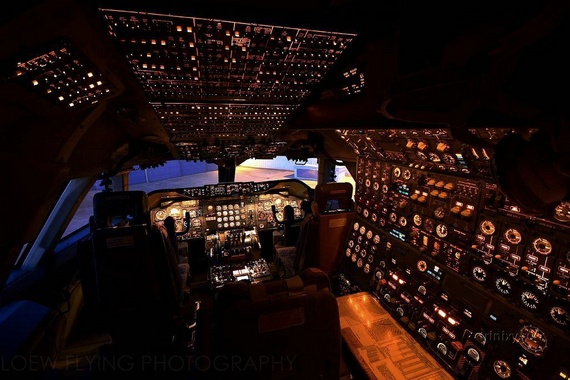 10 Spectacular Cockpit Photos