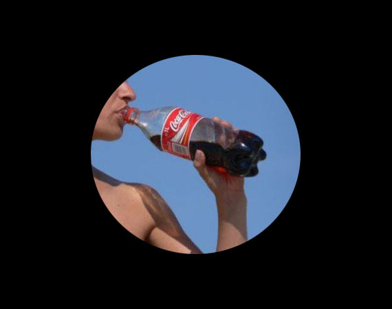 Coke Expands Viral Marketing? (8 pics)