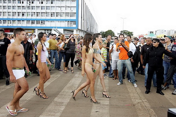 National Underwear Day In Brazil (10 pics)