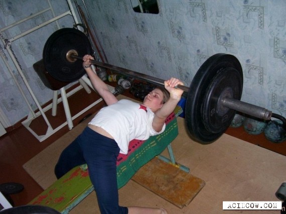 The Strongest Girl in the World (42 pics)