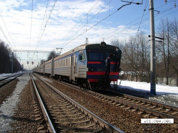 Only in Russia: Say "No" to Train Tickets (28 pics)