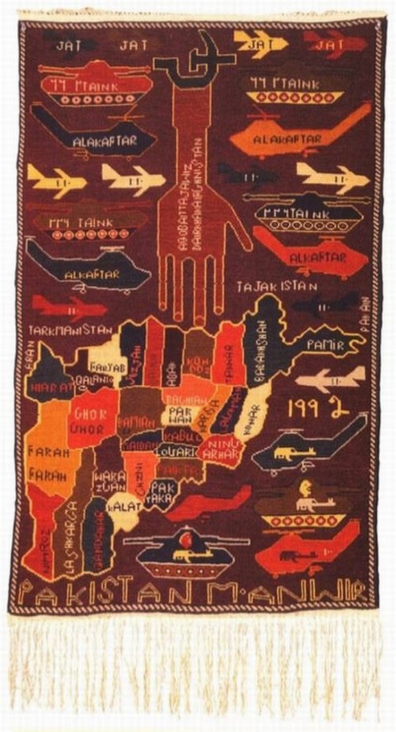 Rugs for real men (12 pics)