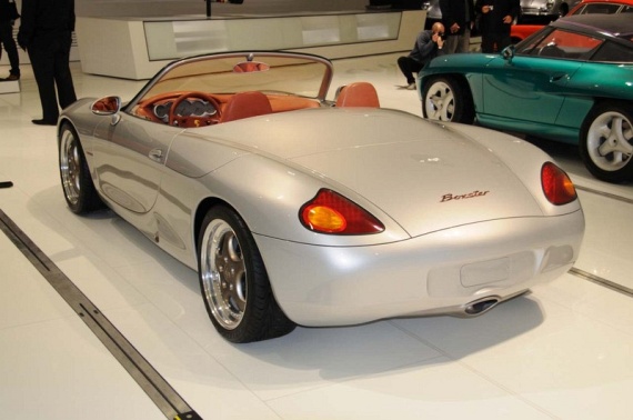 The Porsche Museum (51 pics)