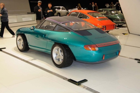The Porsche Museum (51 pics)