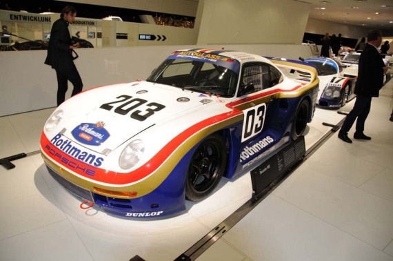 The Porsche Museum (51 pics)